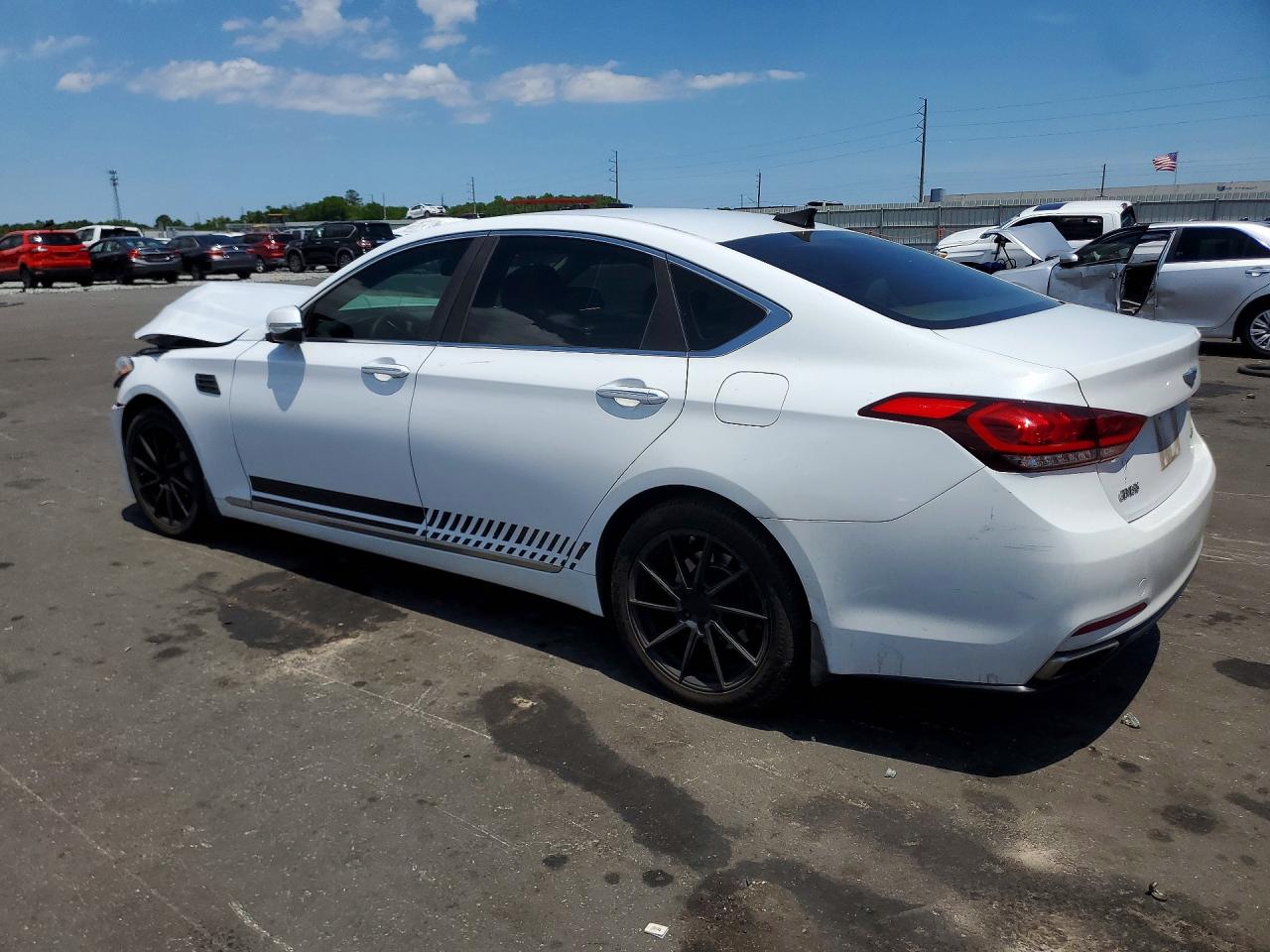 Hyundai Genesis 3.8l