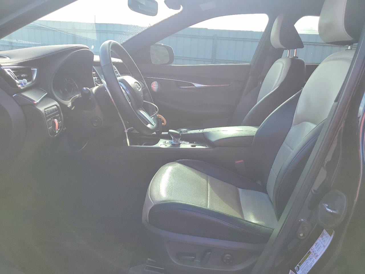INFINITI Qx Sensory
