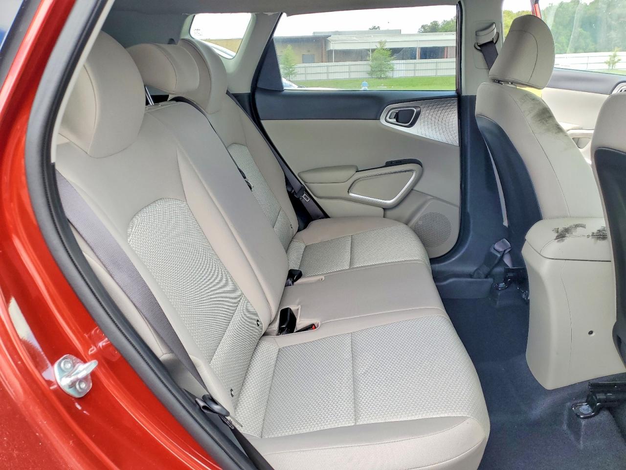 Kia Soul Lx