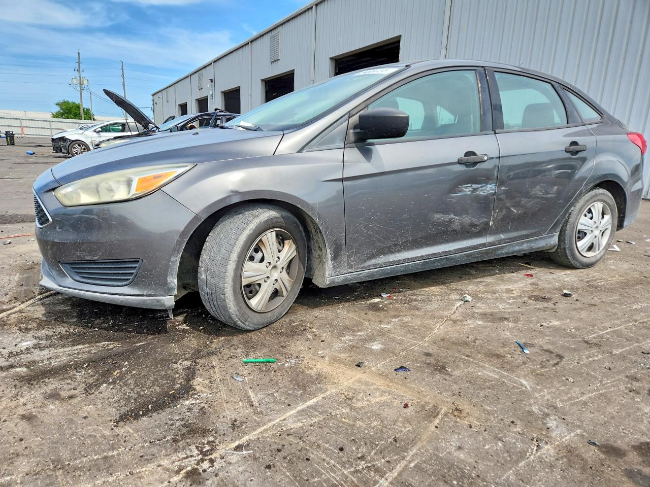 Salvage Ford Focus Image