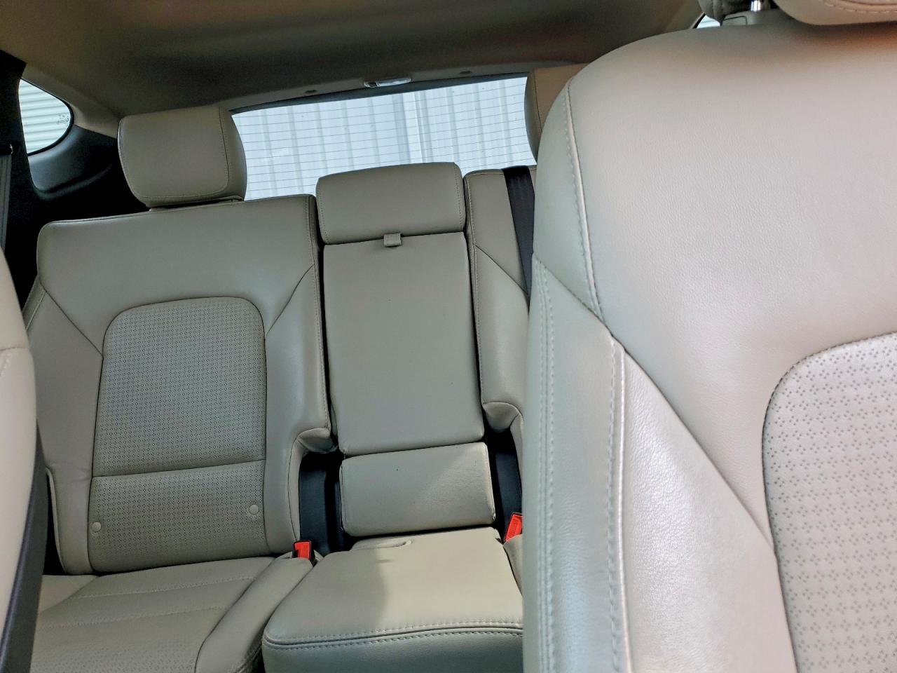Hyundai SANTA FE 2.0t