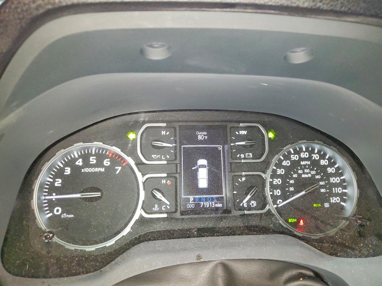 Toyota Tundra Crewmax Sr5
