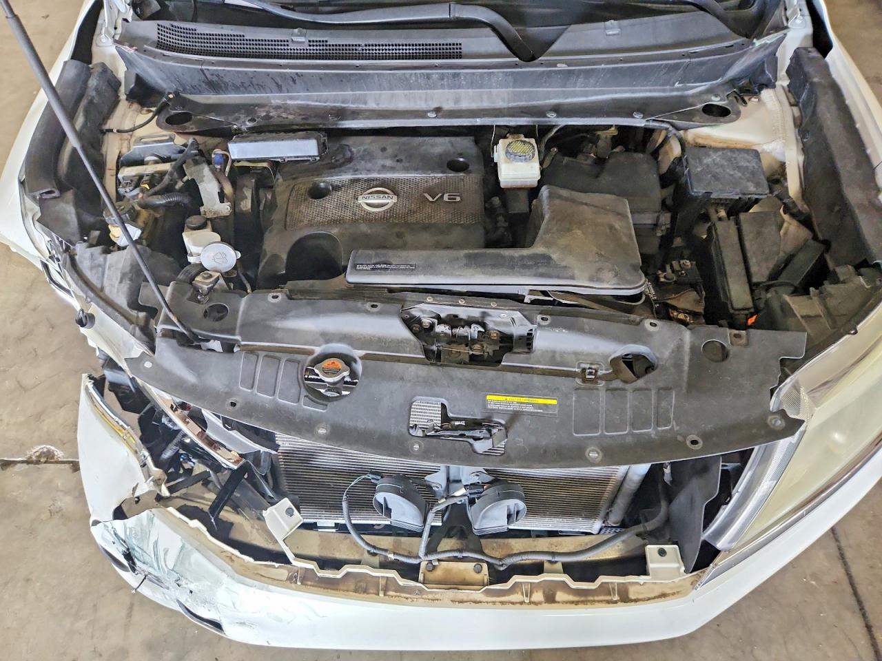 Nissan Pathfinder S