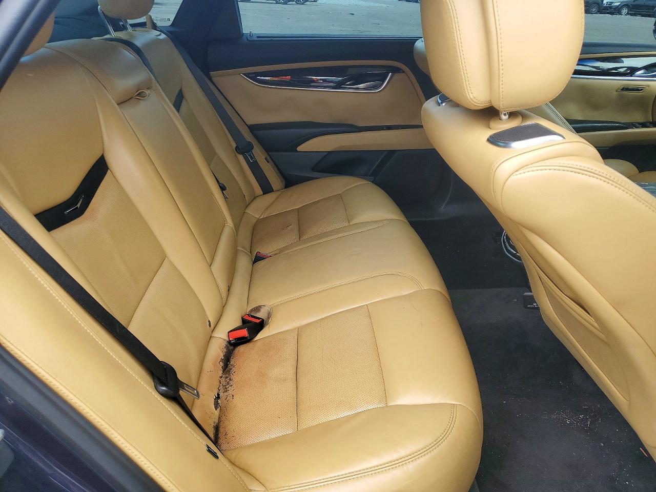 Cadillac XTS Premium Collection