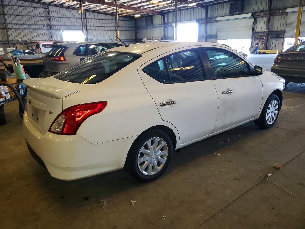 Nissan Versa Sv
