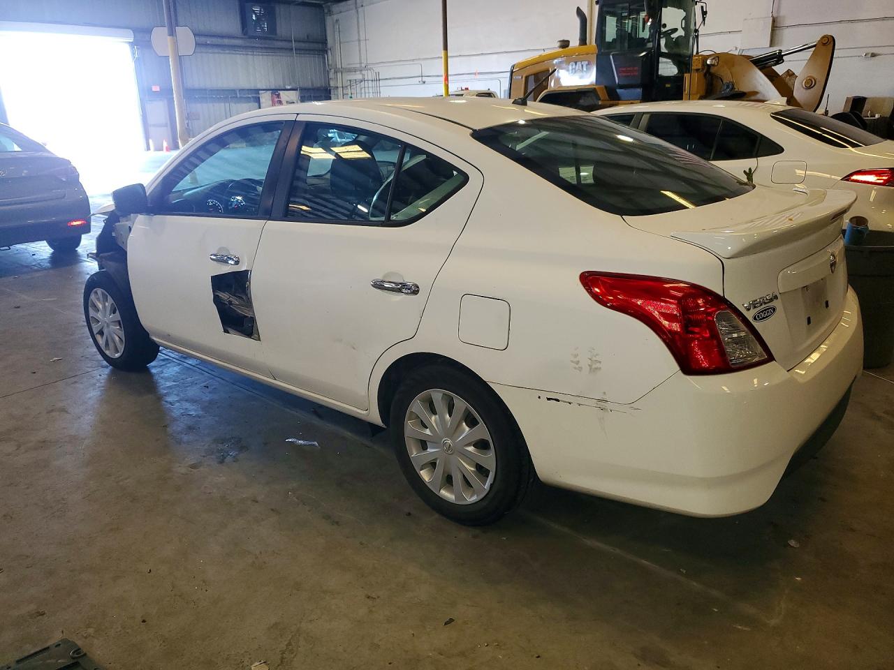 Nissan Versa Sv