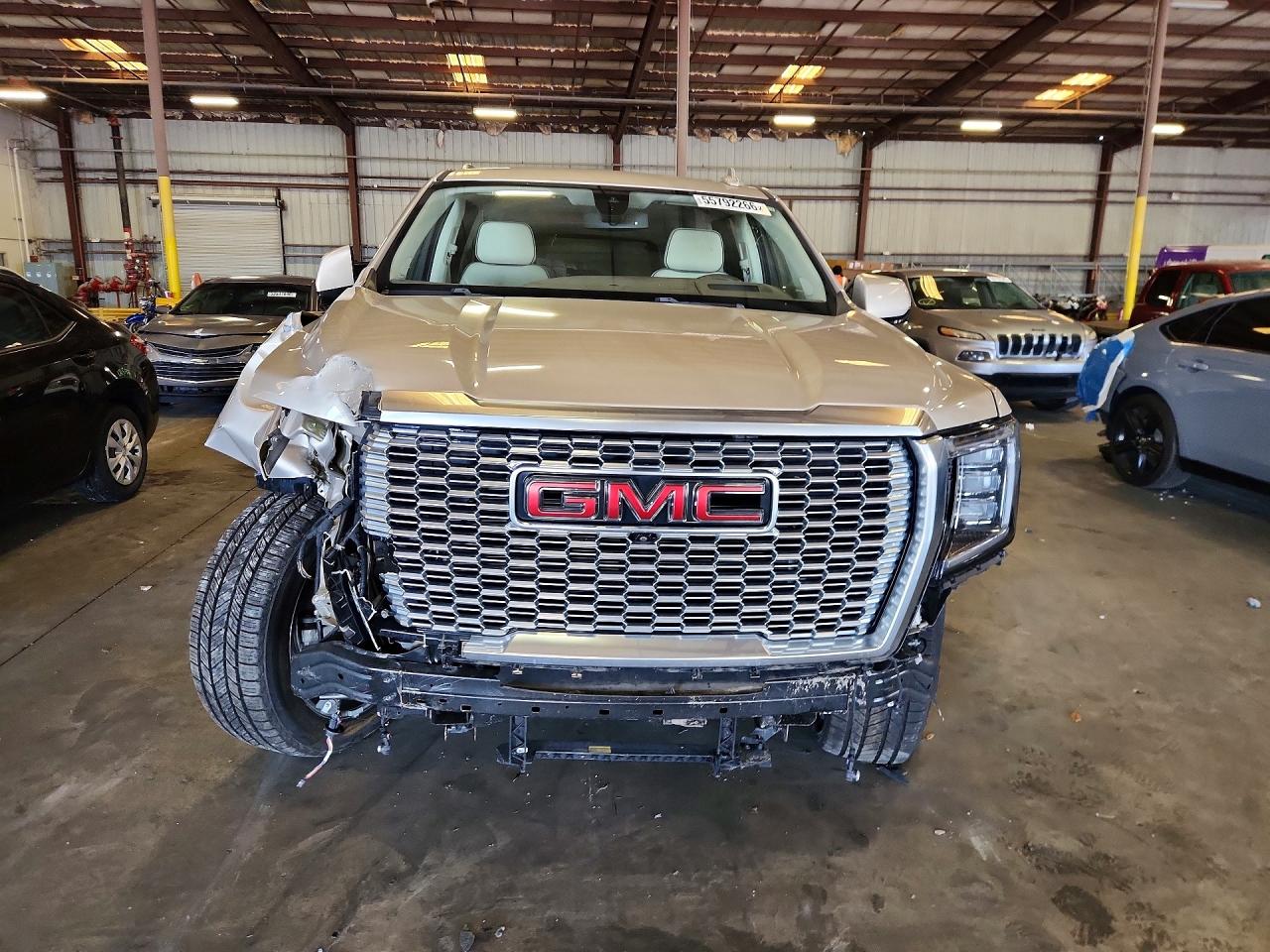 GMC Yukon Denali