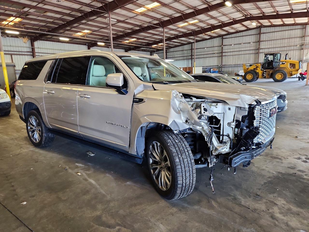 GMC Yukon Denali