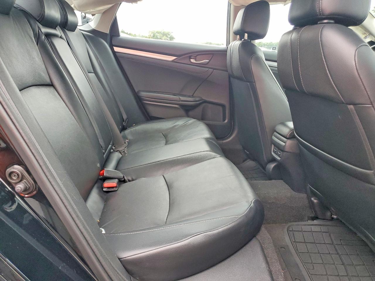 Honda Civic Touring