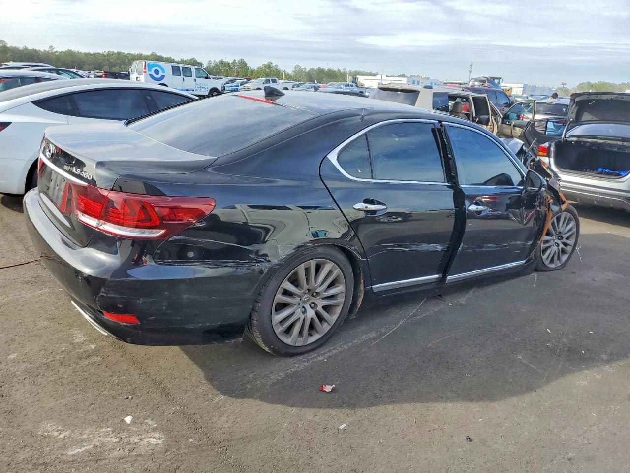 Lexus LS 460