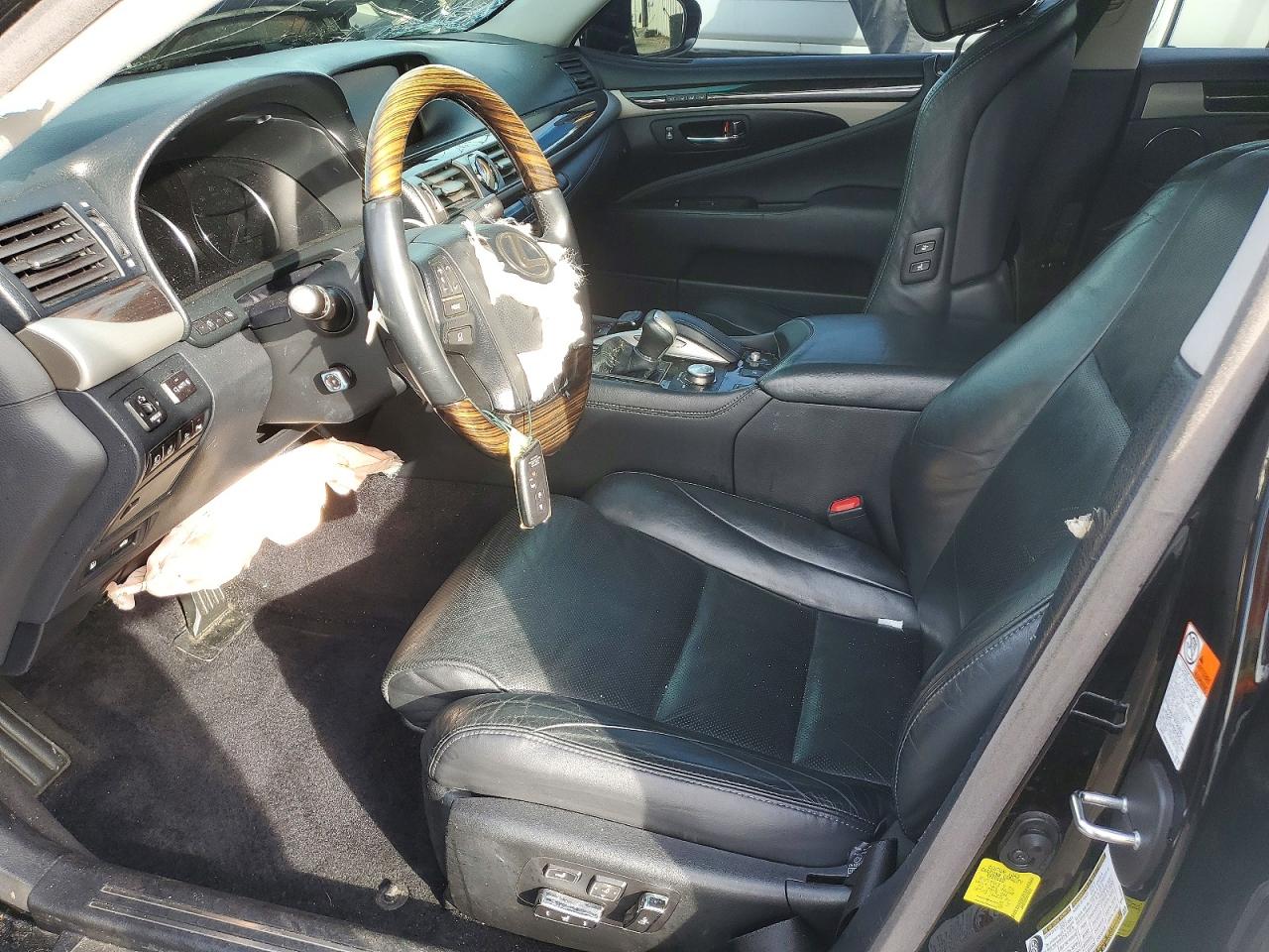 Lexus LS 460