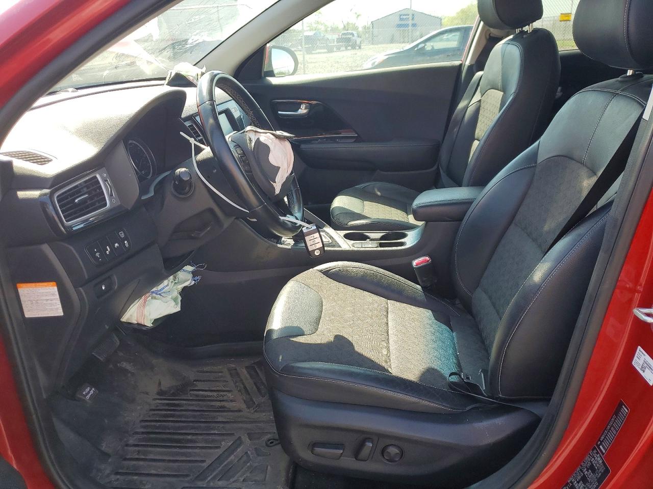 Kia Niro Ex