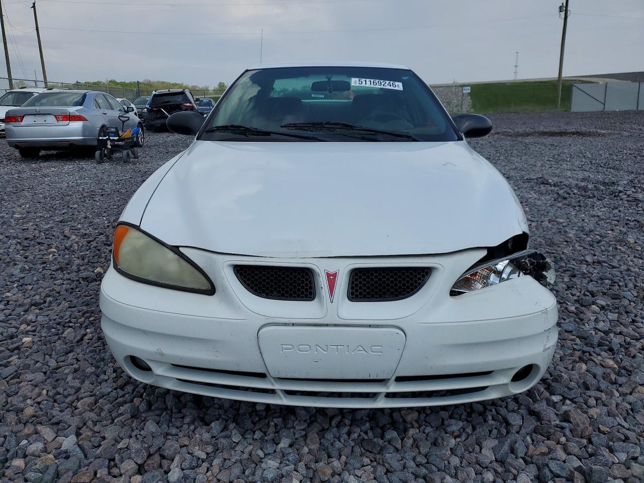 Pontiac Grandam Se1