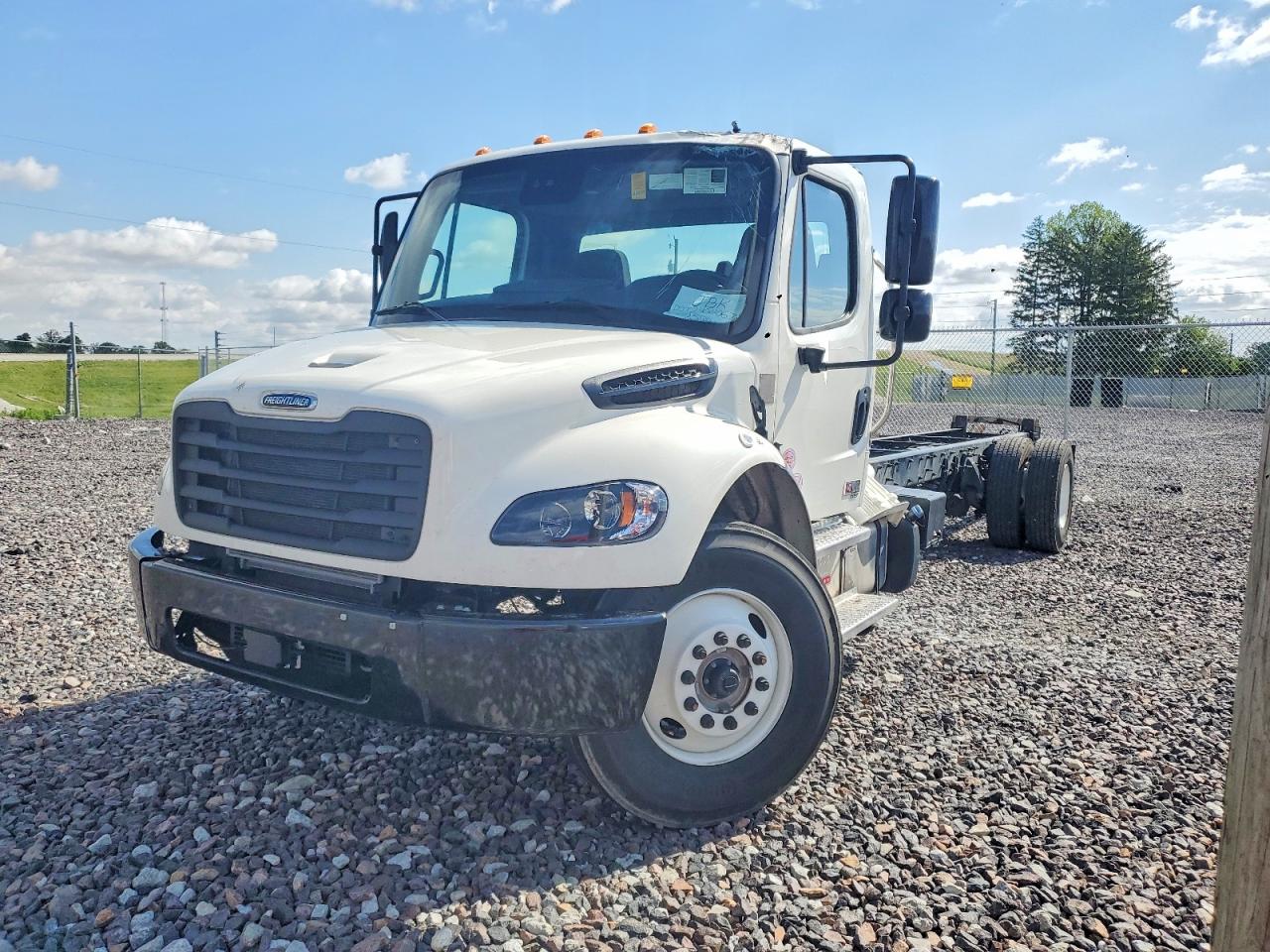 Freightliner M2 106 Medium Duty