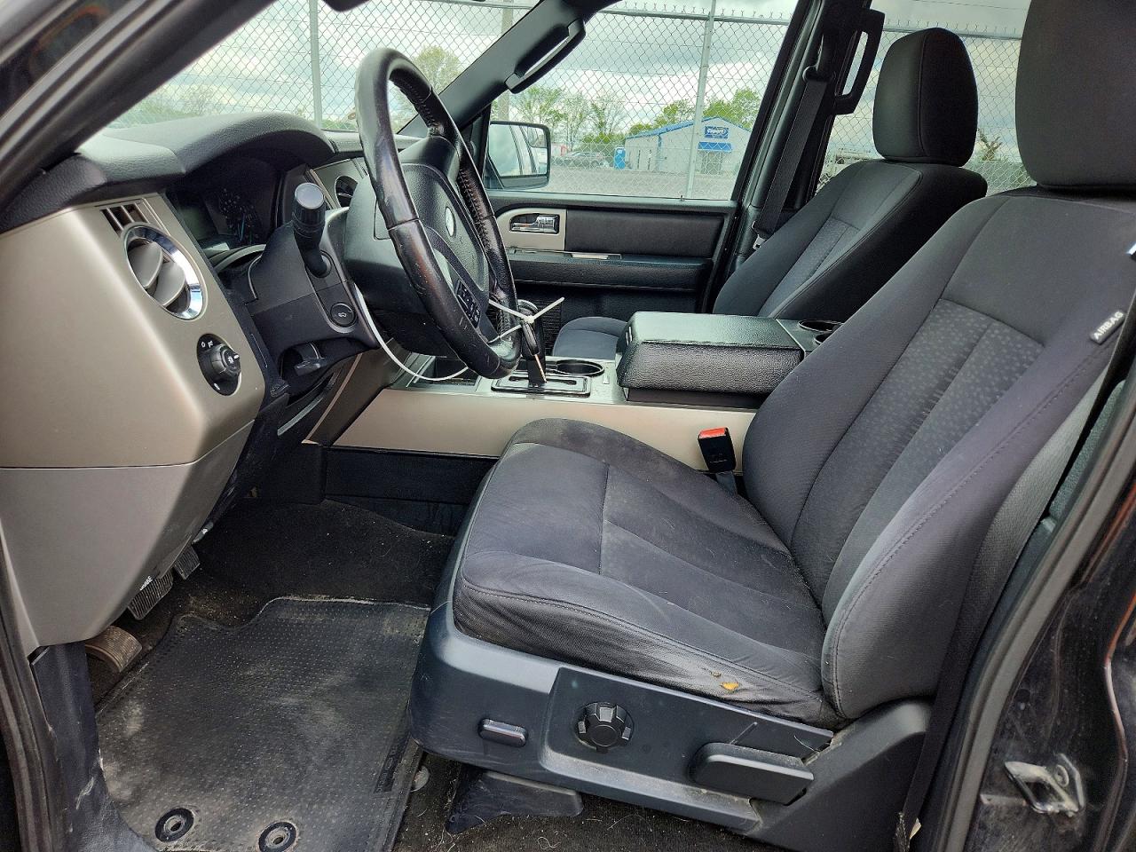 Ford Expedition El Xlt