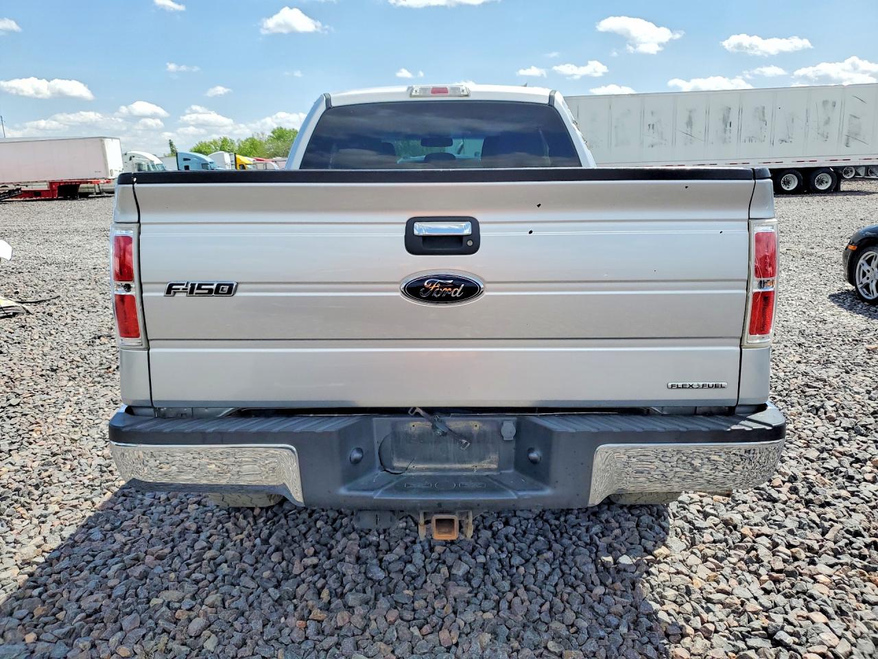 Ford F-150 Super Cab