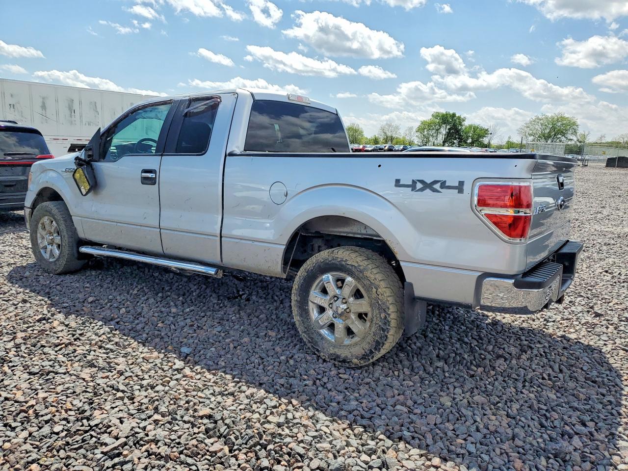 Ford F-150 Super Cab