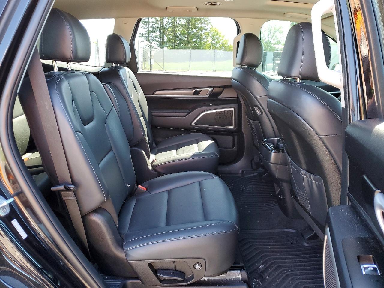 Kia Telluride S
