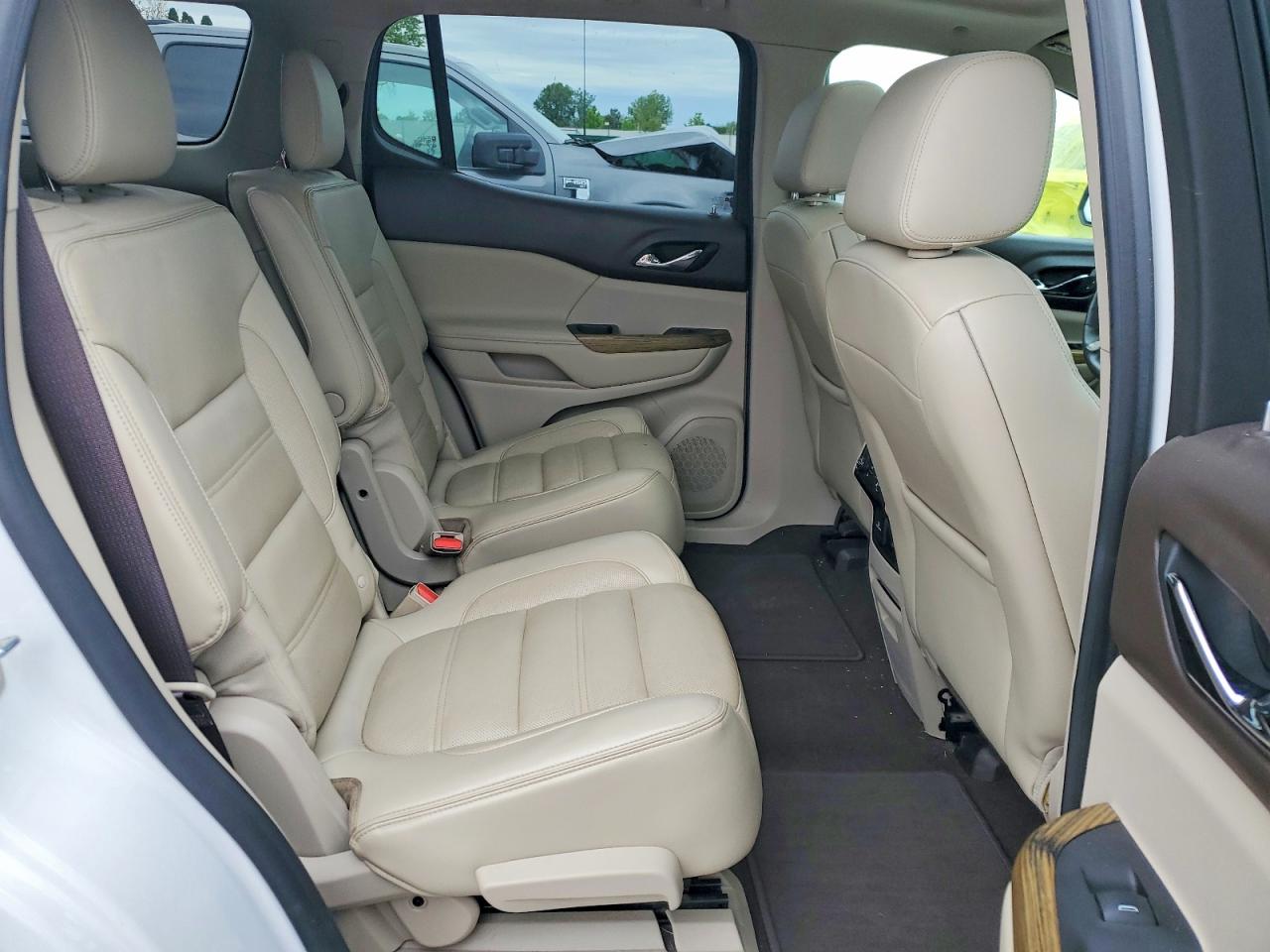 GMC Acadia Denali