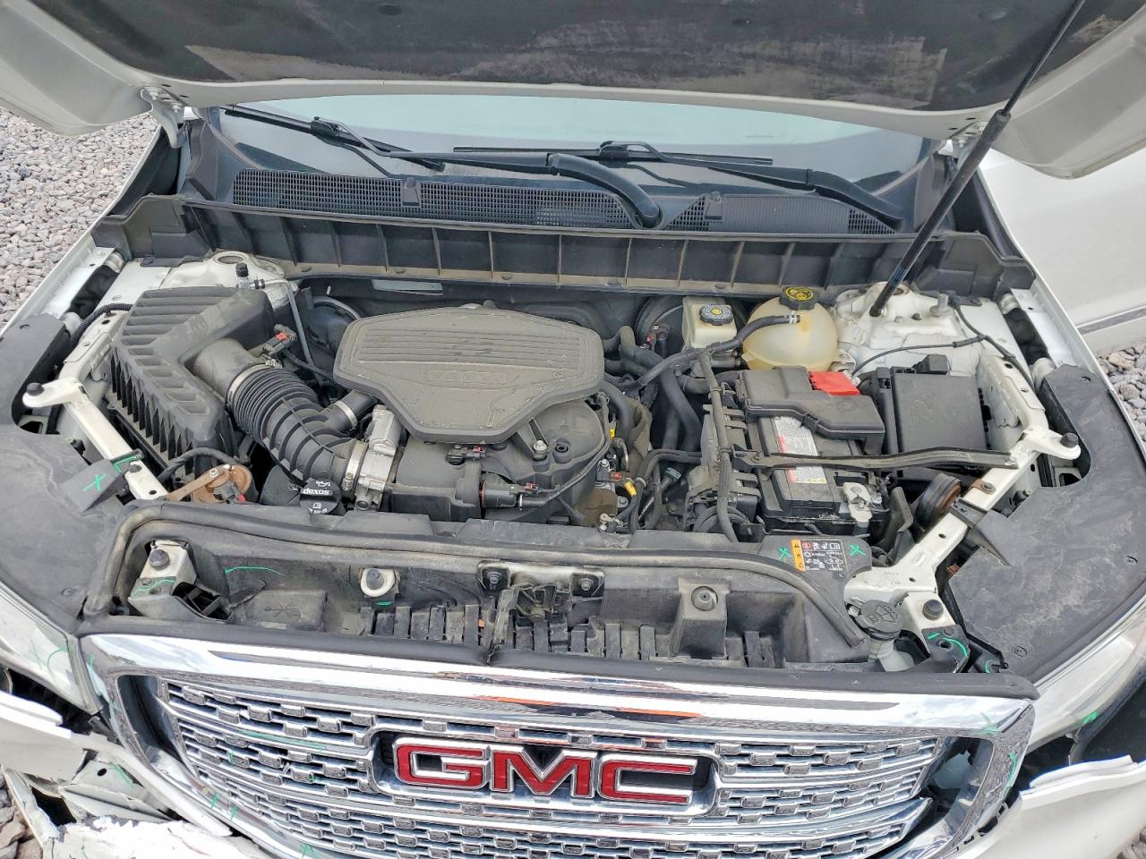 GMC Acadia Denali