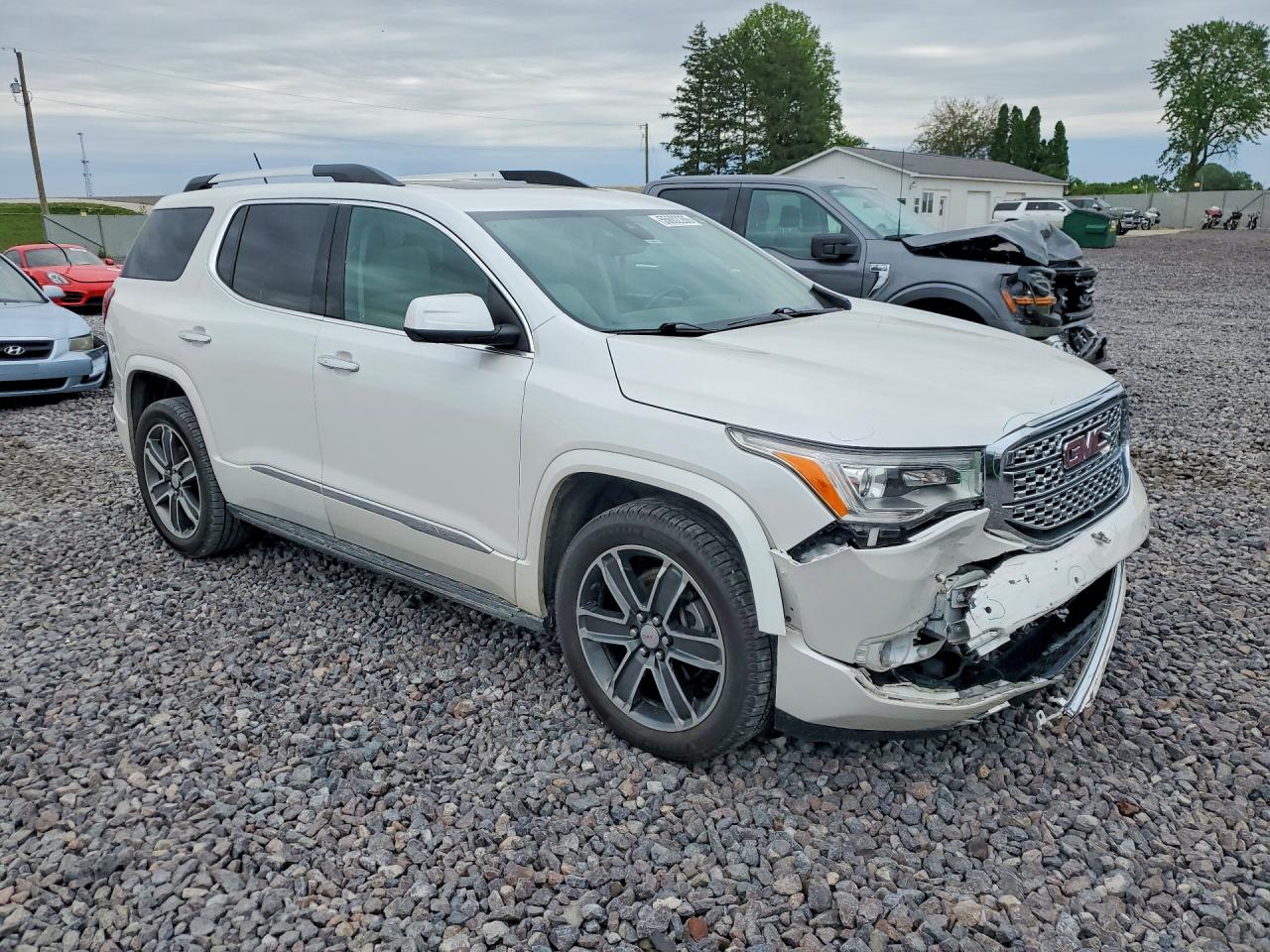 GMC Acadia Denali