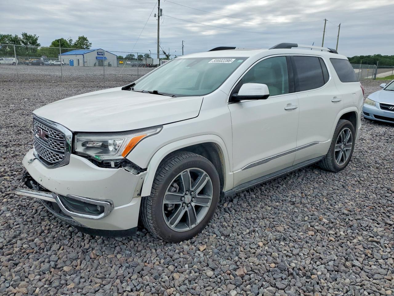 Salvage GMC Acadia Image