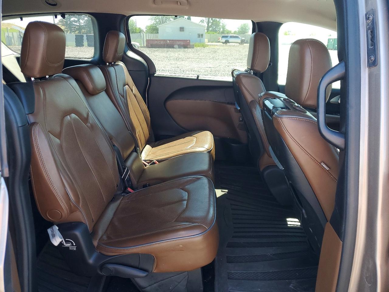 Chrysler Pacifica Limited
