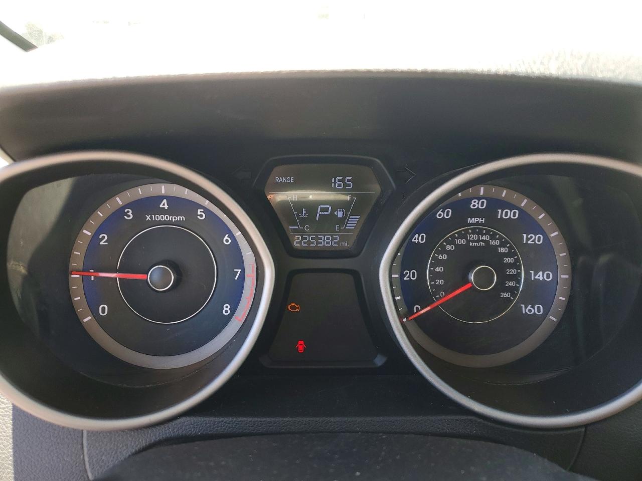 Hyundai ELANTRA Value Edition