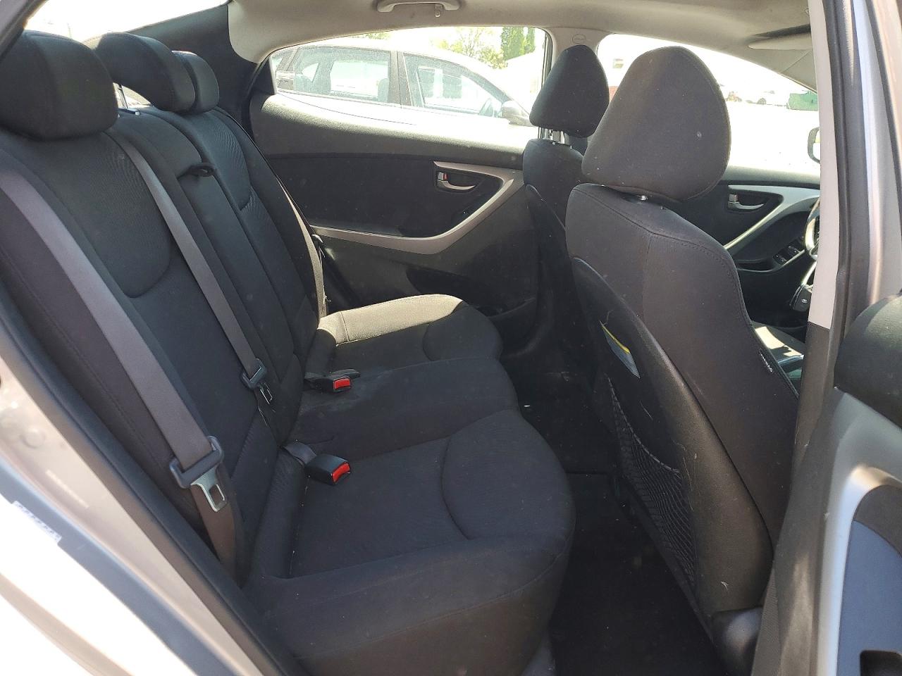 Hyundai ELANTRA Value Edition