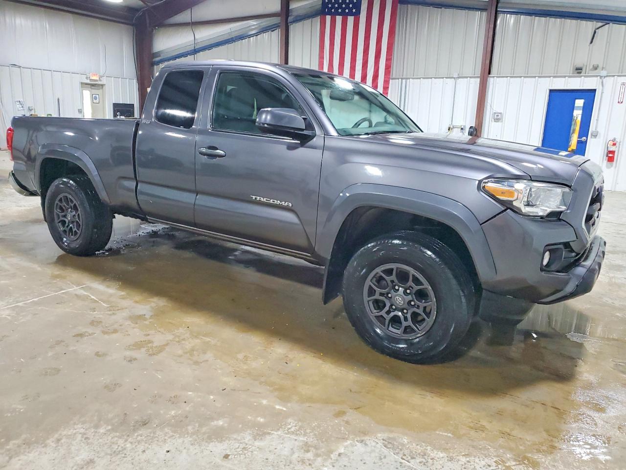 Toyota Tacoma