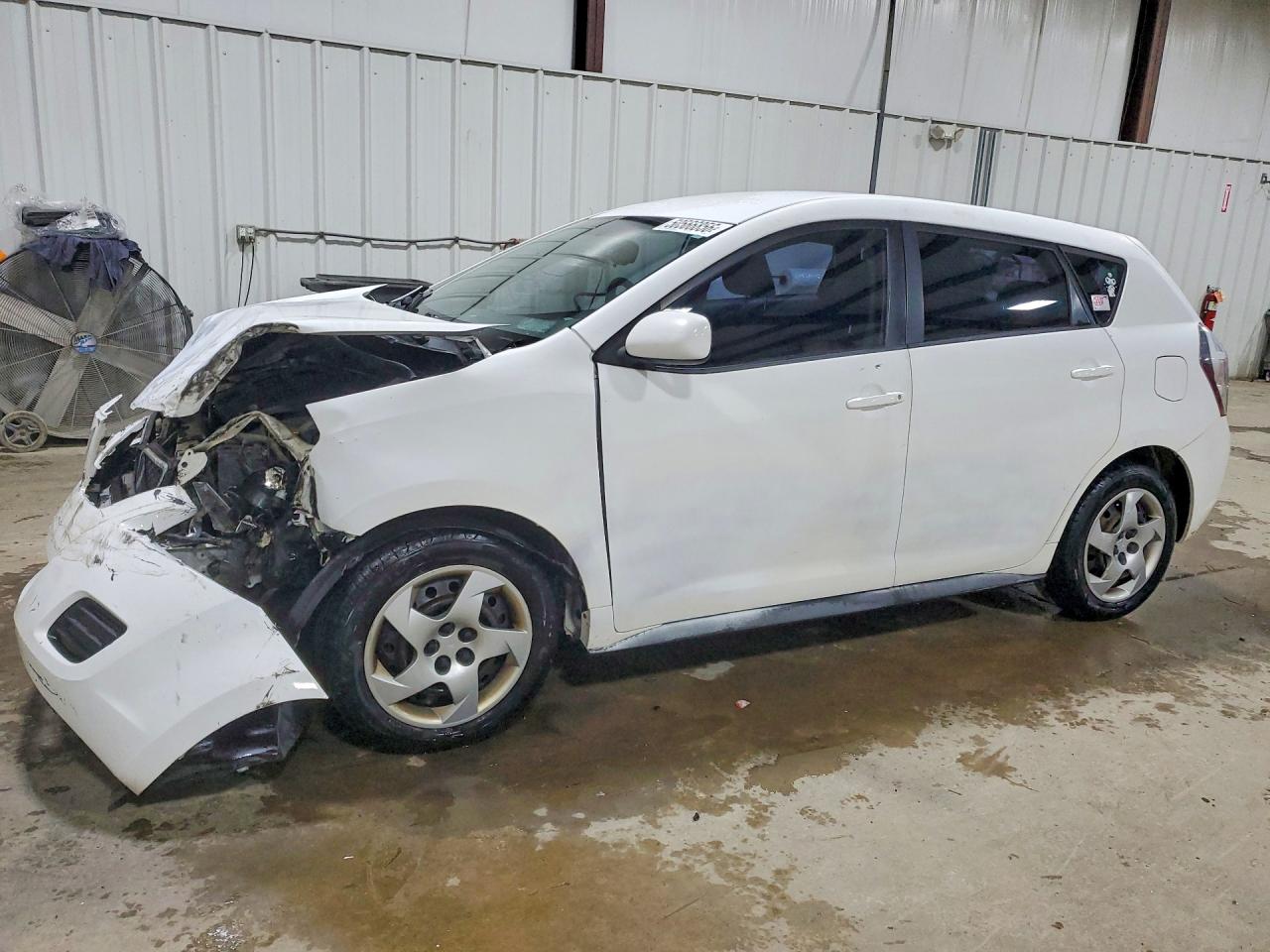 Salvage Pontiac Vibe Image