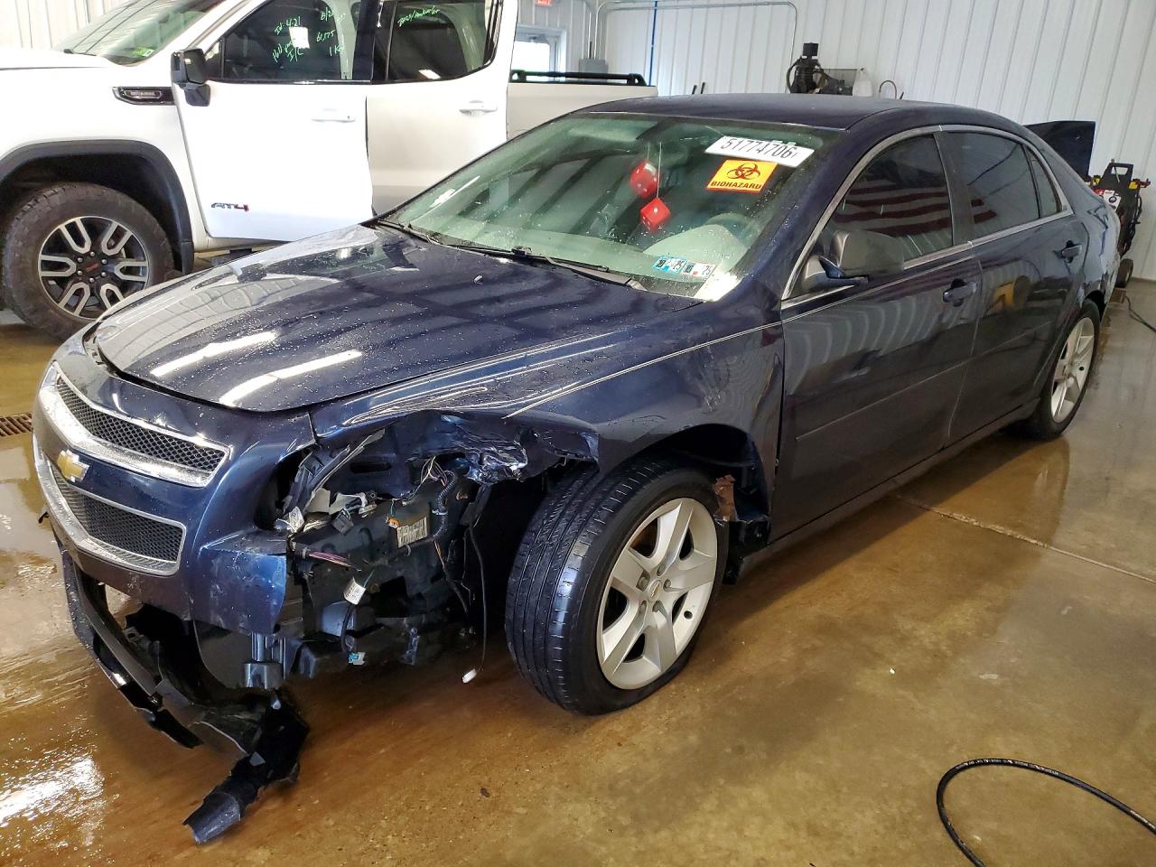 Salvage Chevrolet Malibu Image
