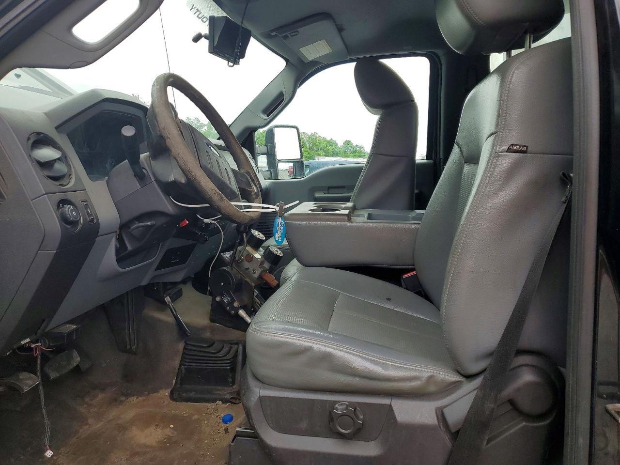Ford F-550