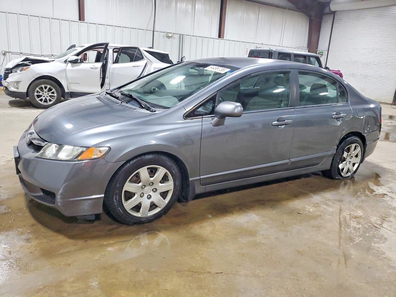 Salvage Honda Civic Image