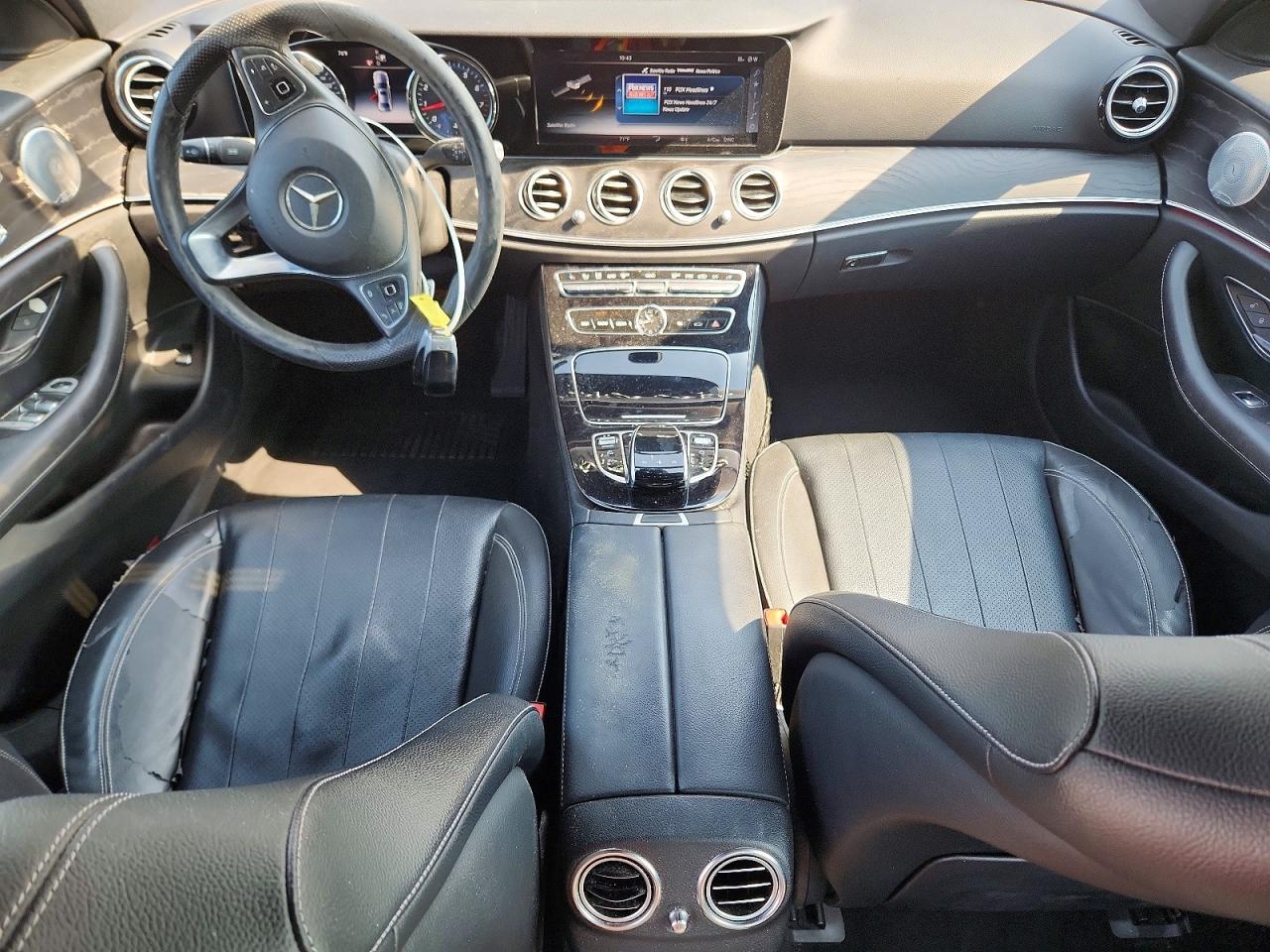 Mercedes-Benz E-Class 300 4matic