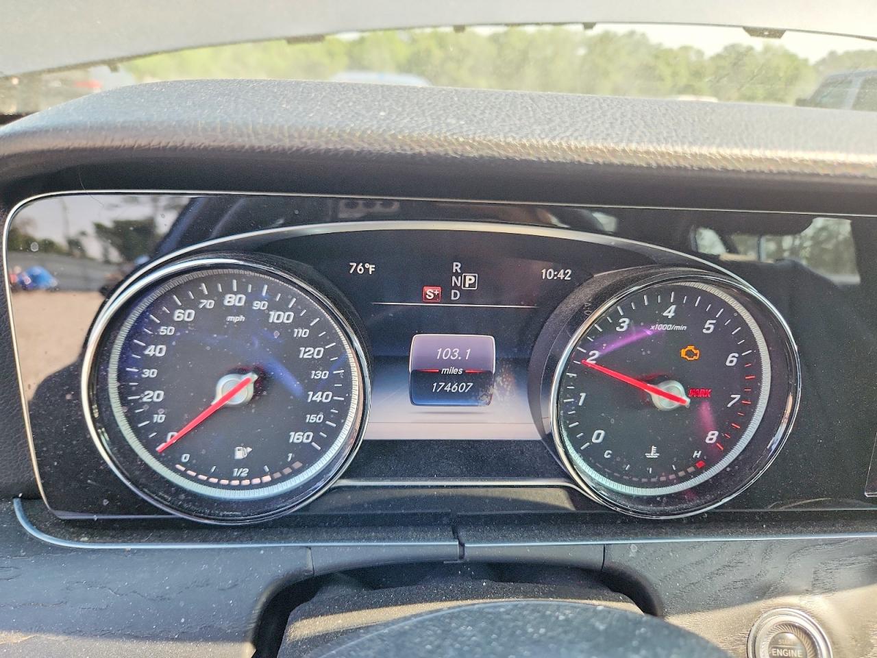Mercedes-Benz E-Class 300 4matic