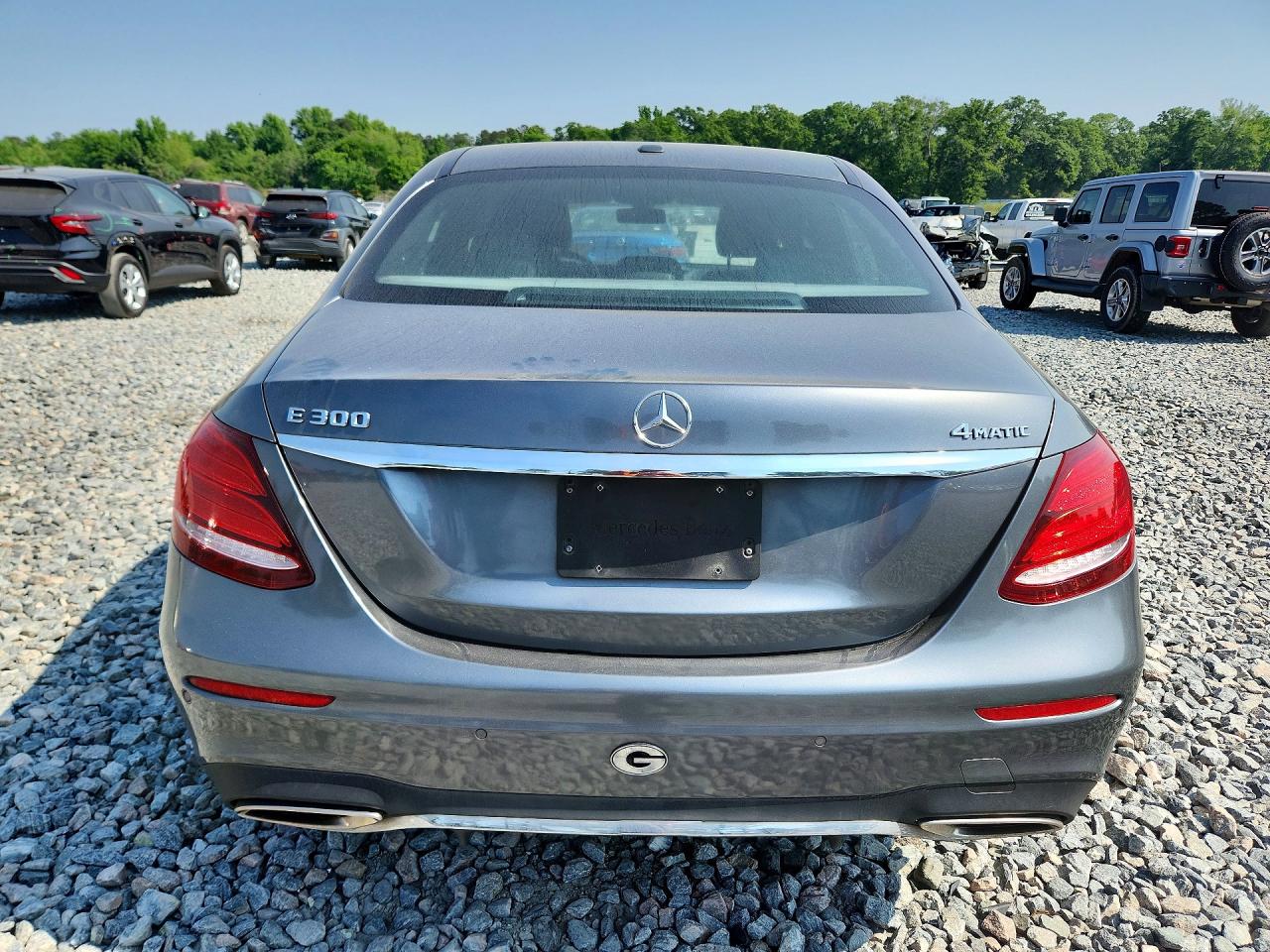 Mercedes-Benz E-Class 300 4matic