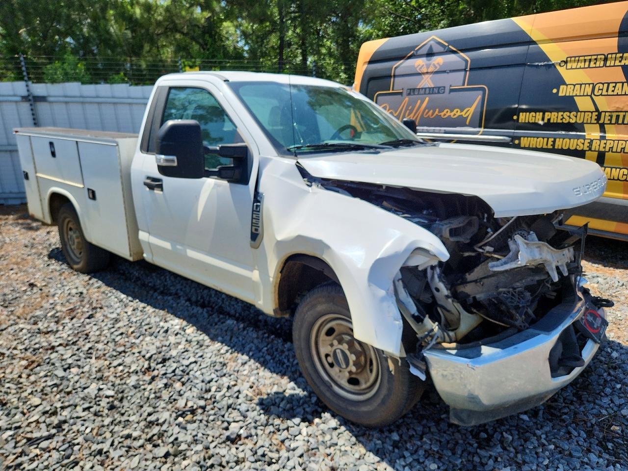 Salvage Ford F-250 Image