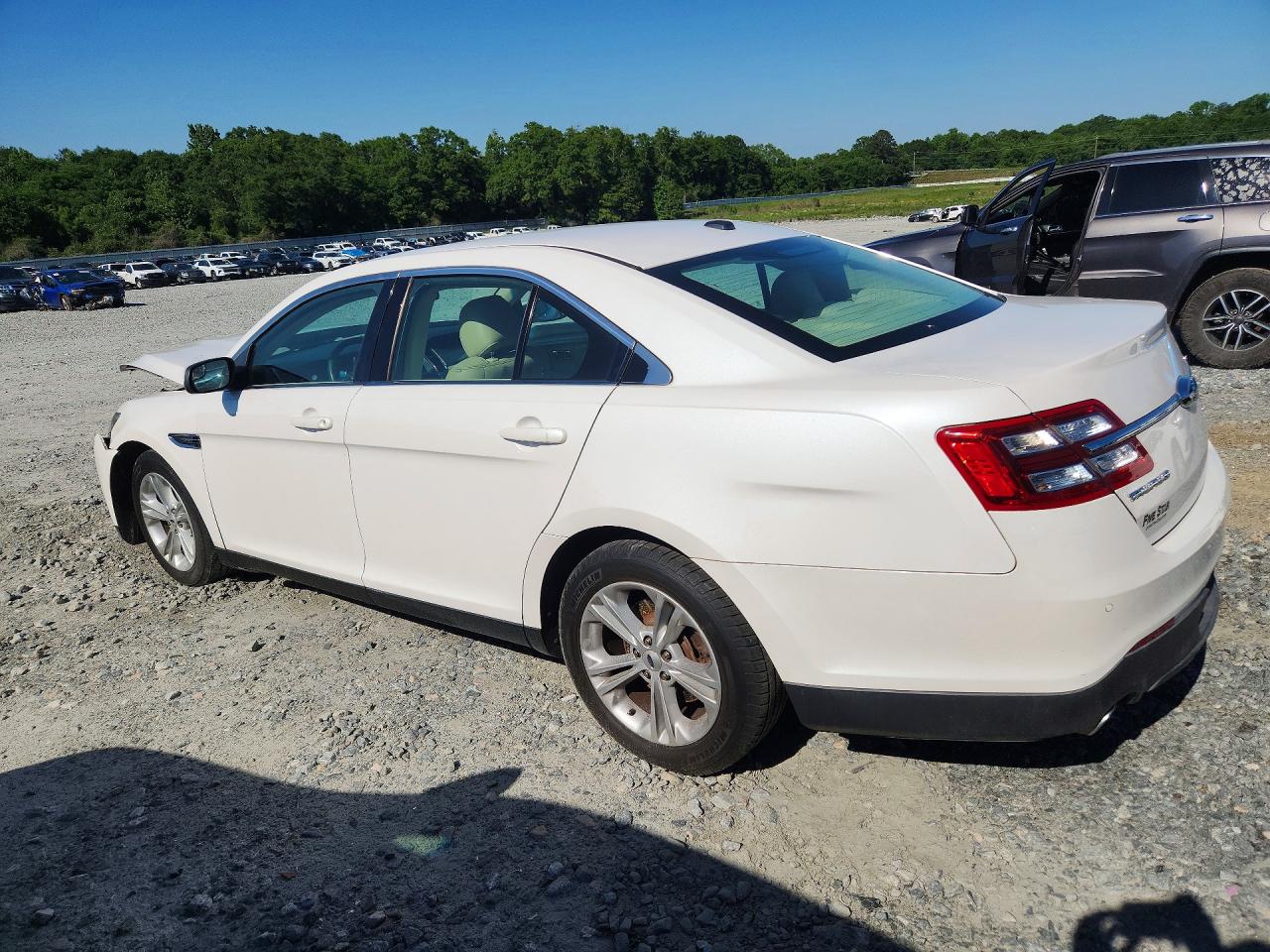 Ford Taurus Sel