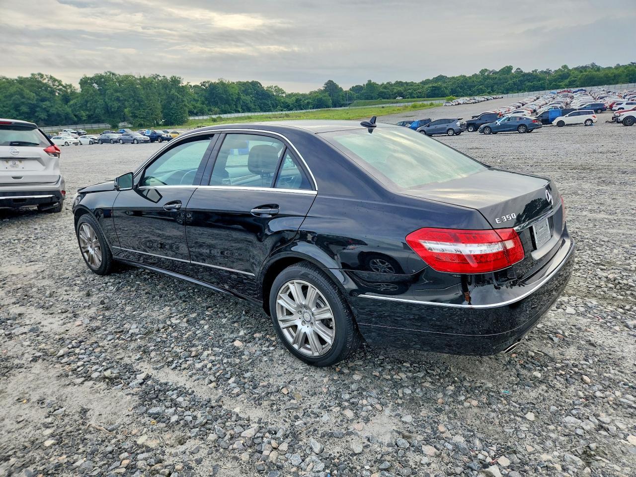 Mercedes-Benz E-Class 350