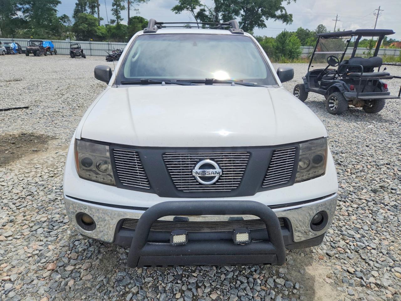 Nissan Frontier Se