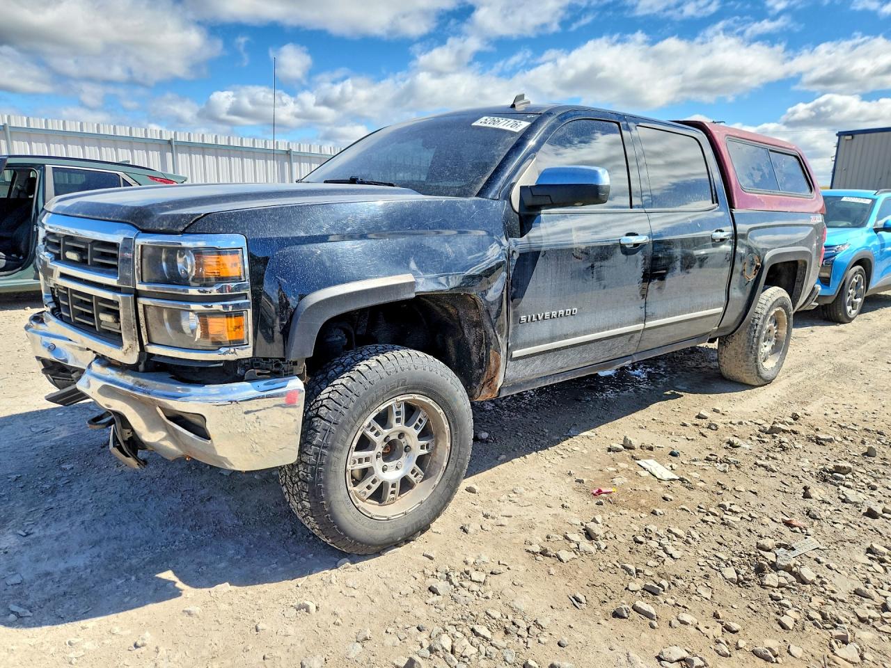 Salvage Chevrolet Silverado Image
