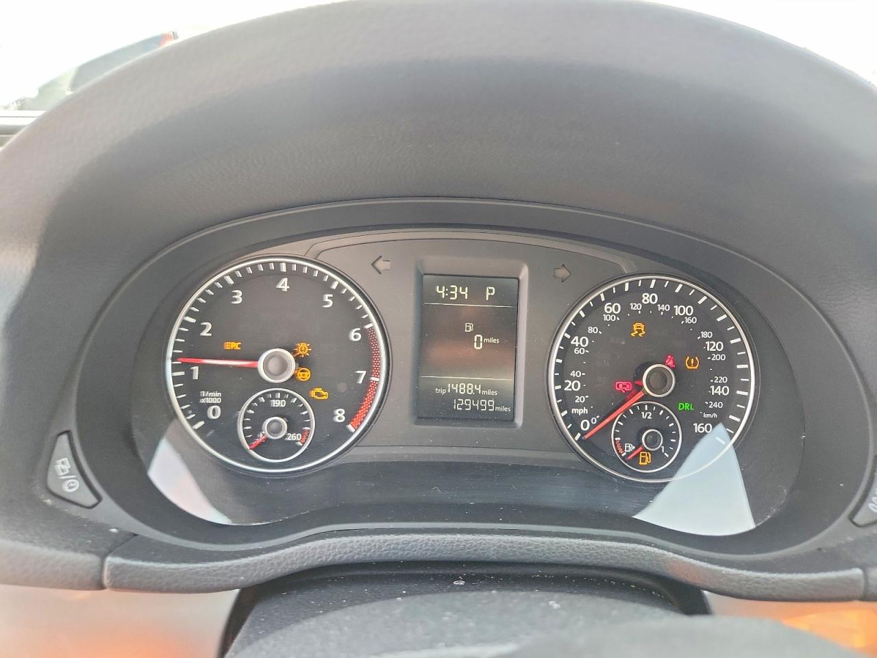 Volkswagen Passat S