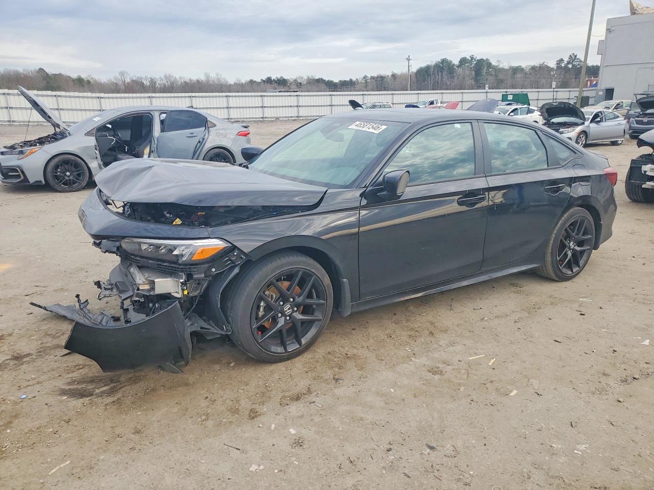 Salvage Honda Civic Image