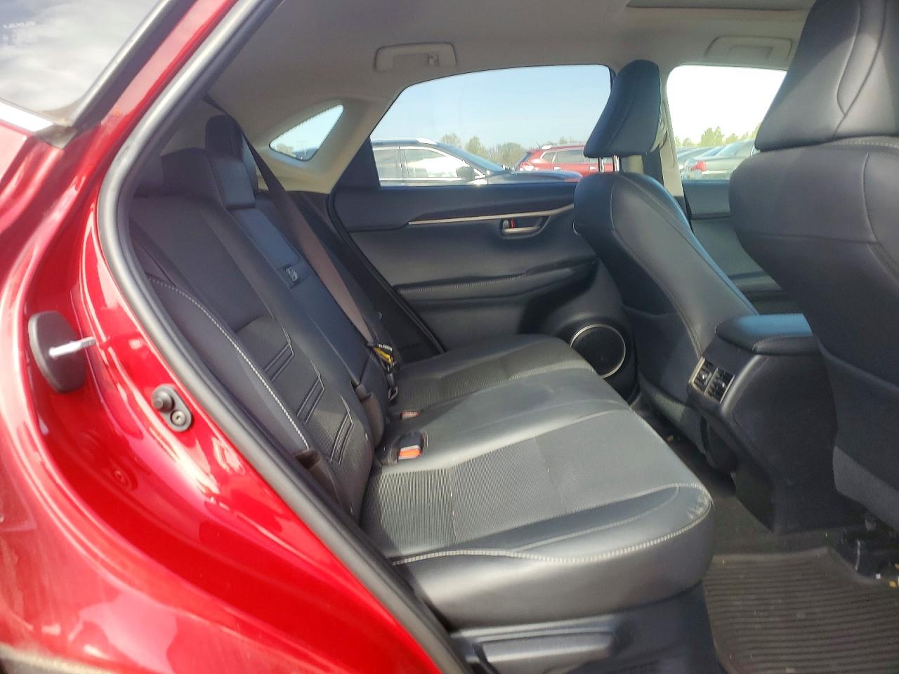 Lexus NX 200t