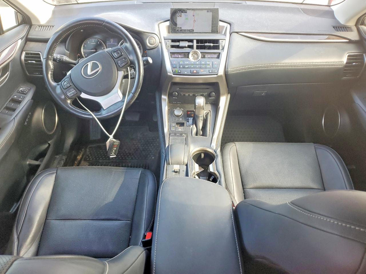 Lexus NX 200t