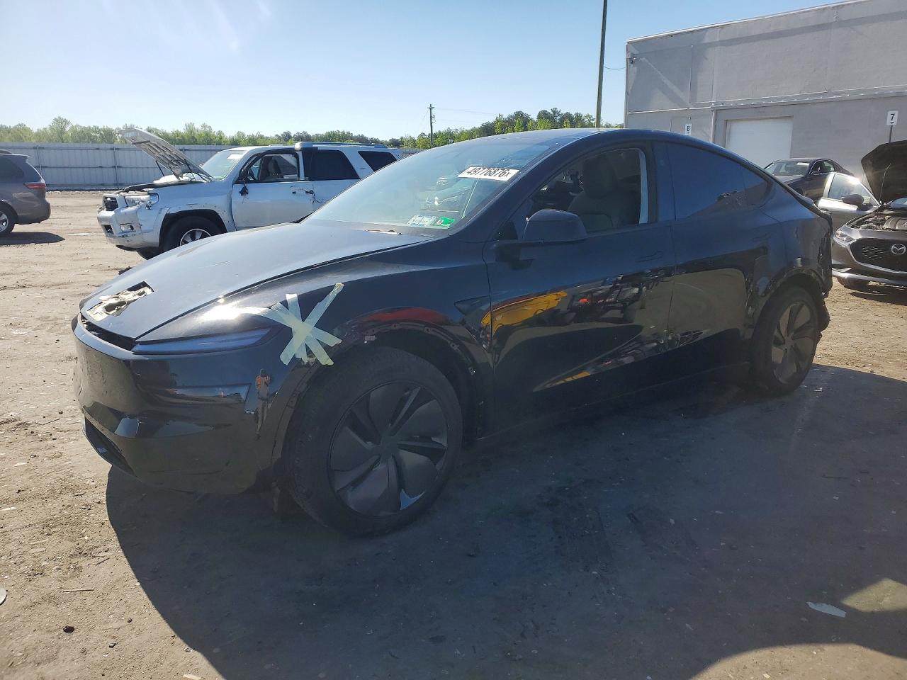 Salvage Tesla Model Y Image