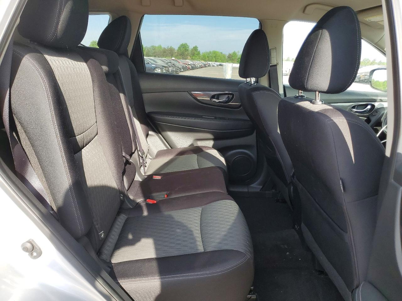 Nissan Rogue Sv