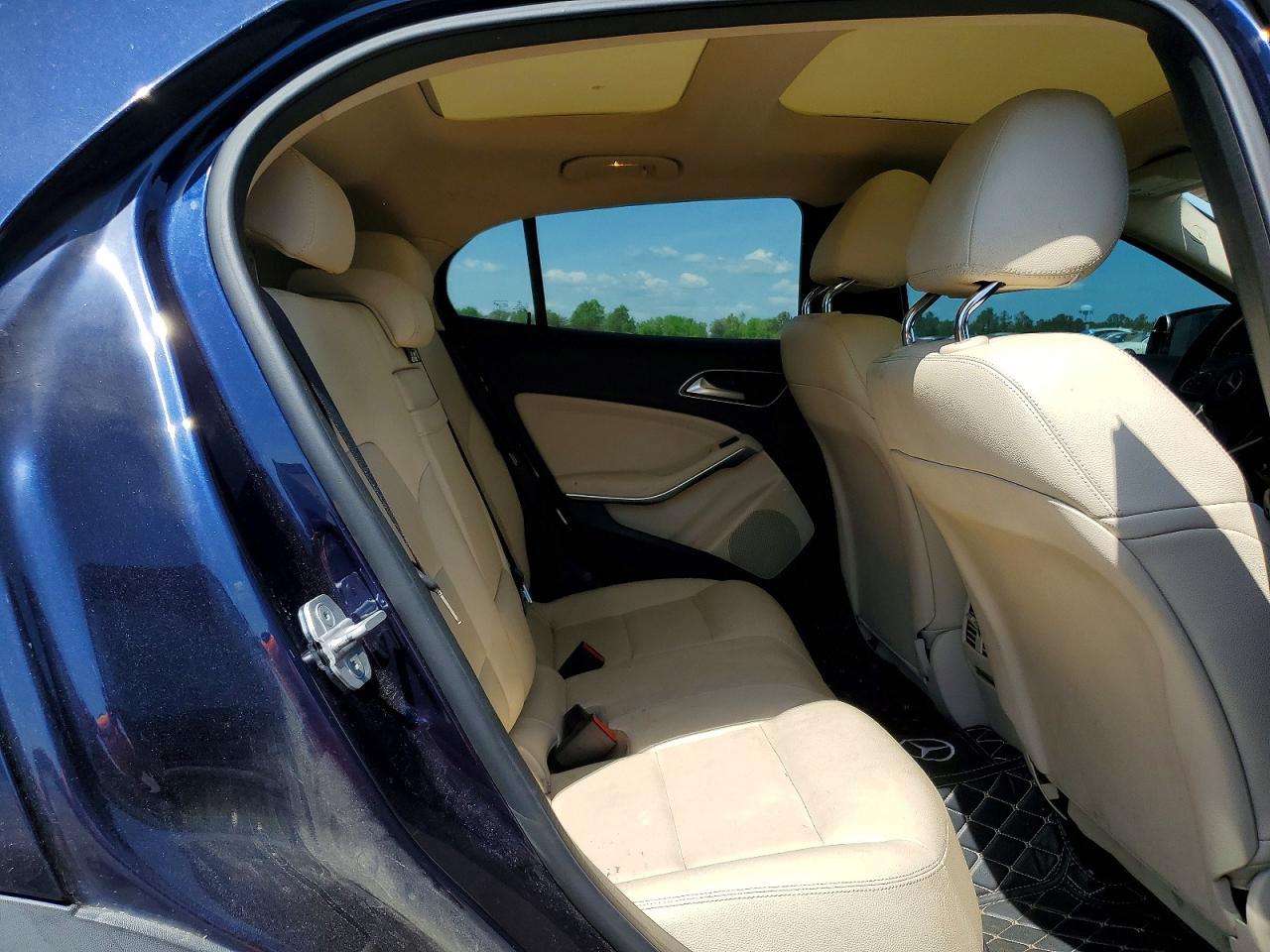 Mercedes-Benz GLA 250 4matic
