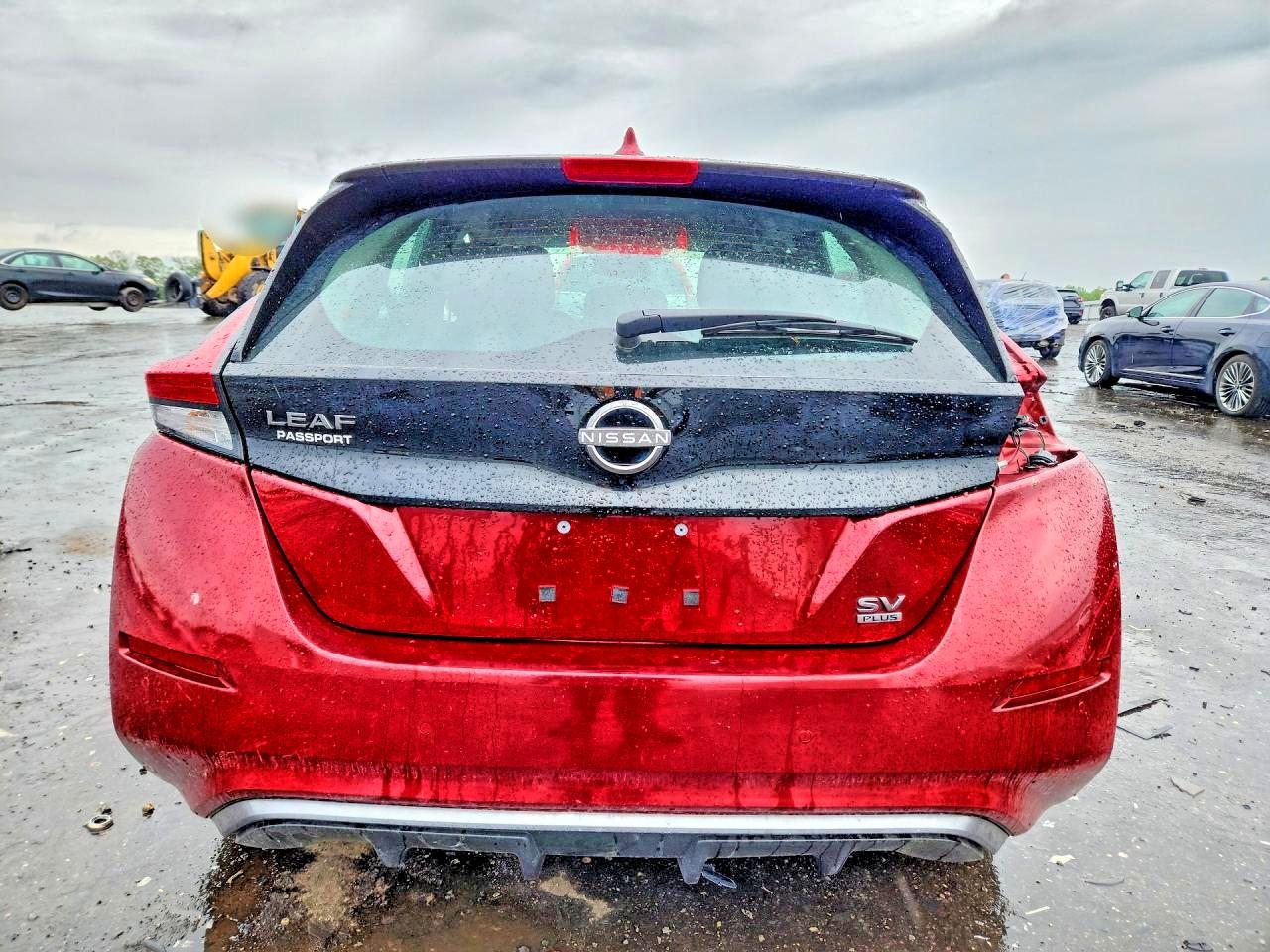 Nissan LEAF Sv Plus